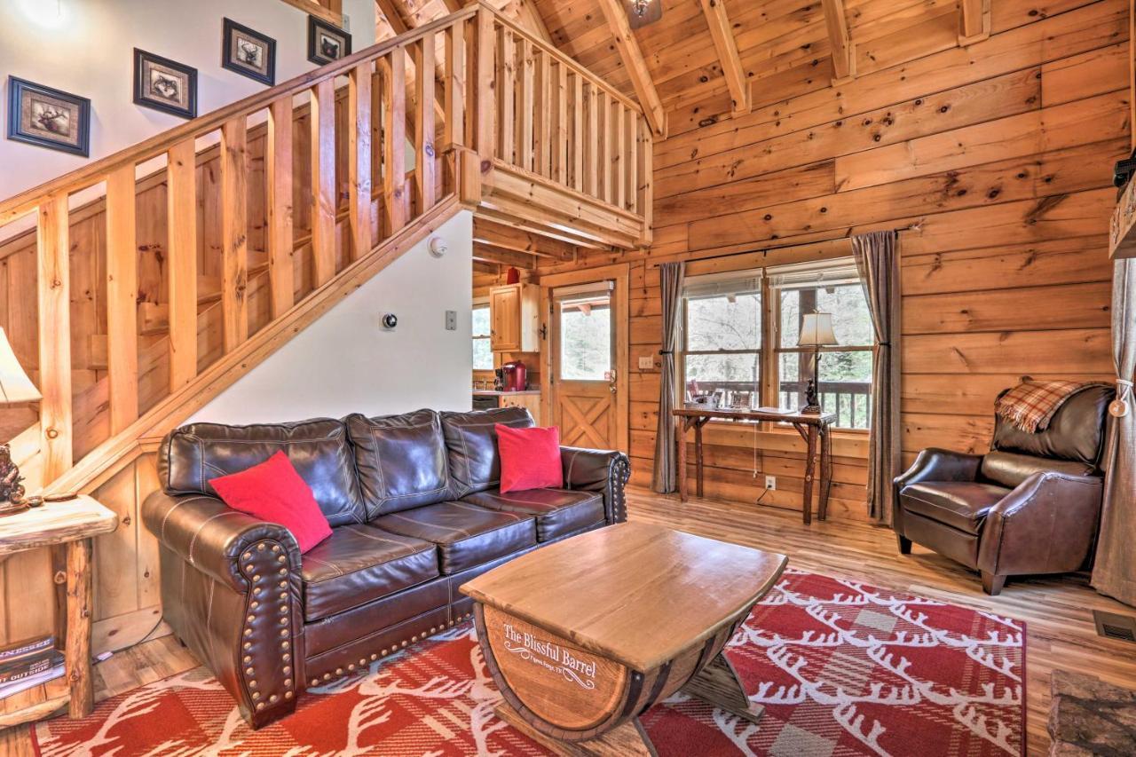 Cozy Cabin With Hot Tub In The Heart Of Pigeon Forge Villa Екстериор снимка