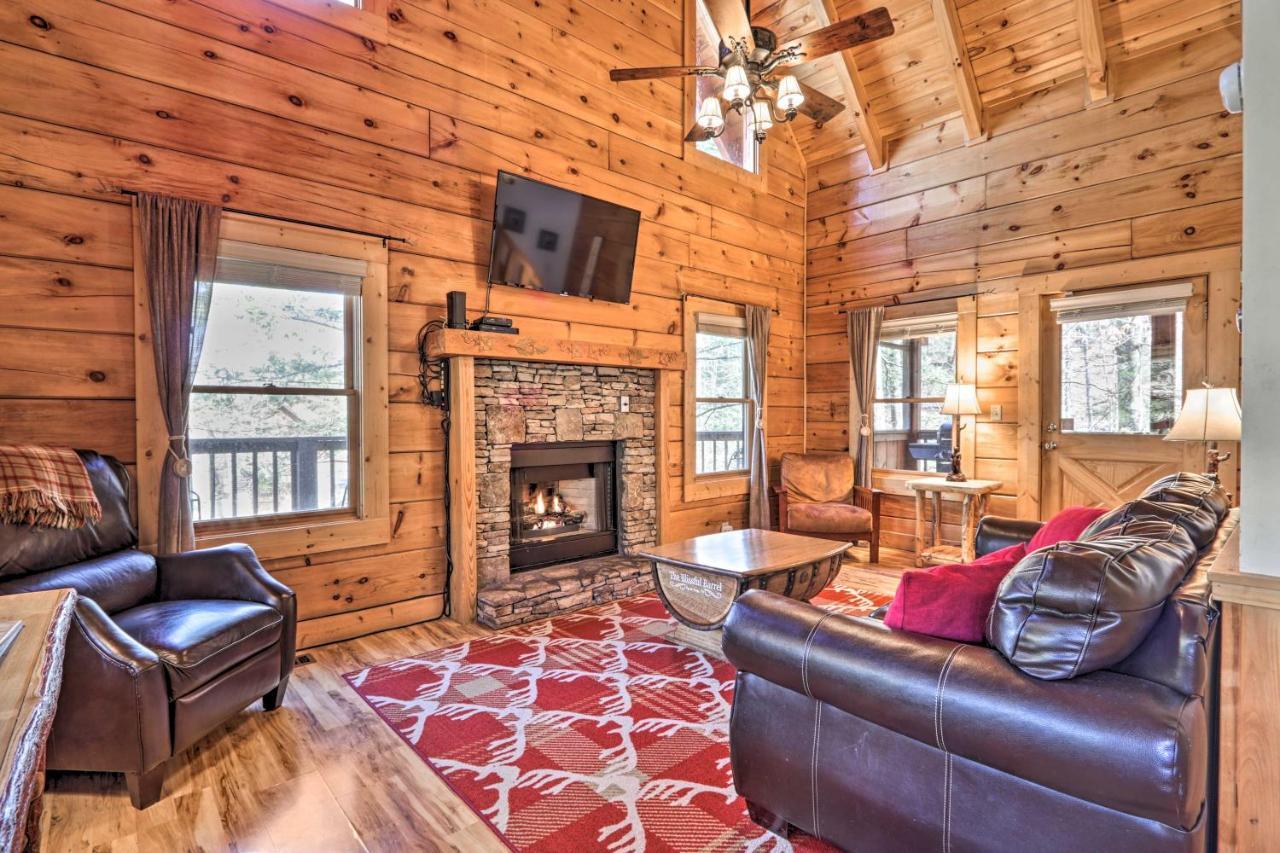 Cozy Cabin With Hot Tub In The Heart Of Pigeon Forge Villa Екстериор снимка