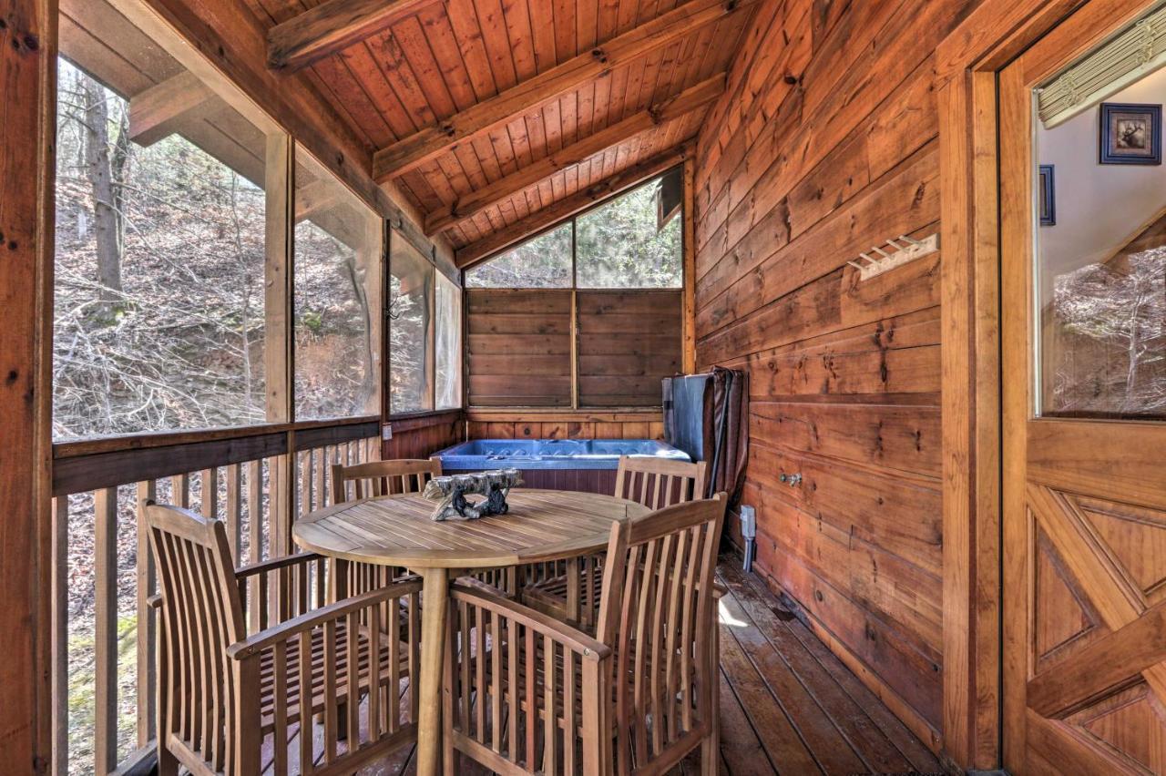 Cozy Cabin With Hot Tub In The Heart Of Pigeon Forge Villa Екстериор снимка