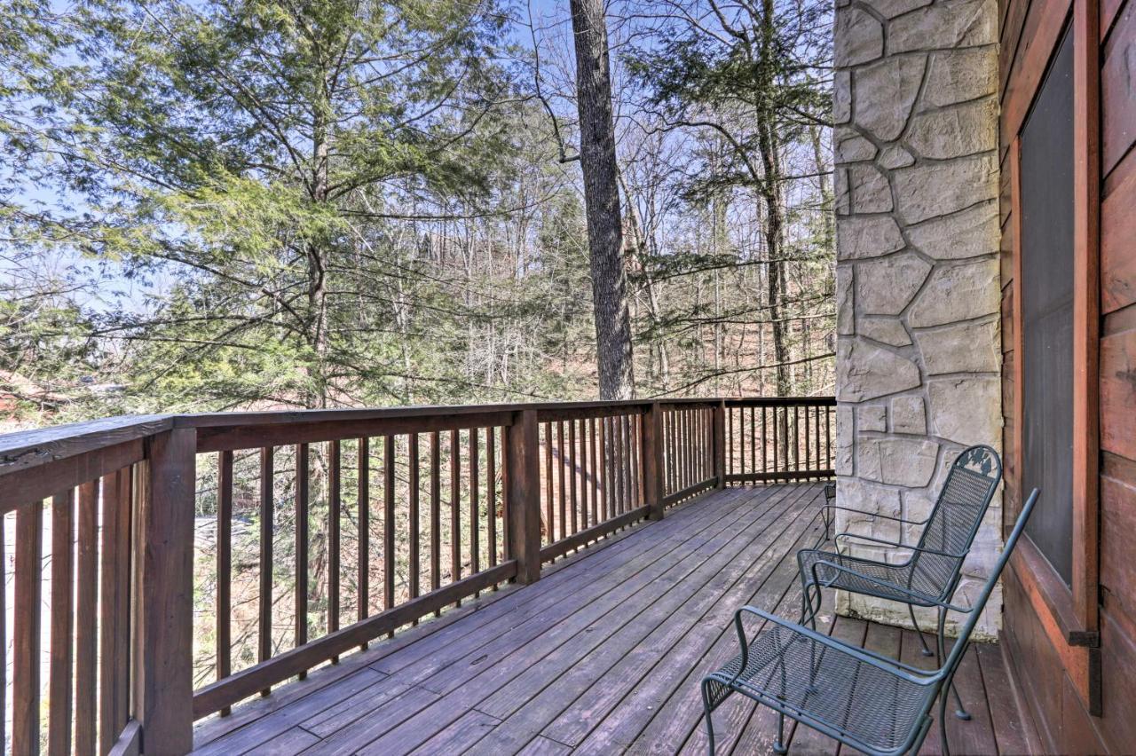 Cozy Cabin With Hot Tub In The Heart Of Pigeon Forge Villa Екстериор снимка